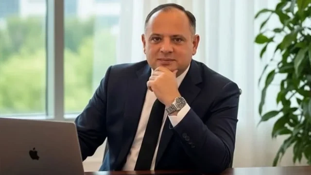 Sumqayıt Tibb Mərkəzində direktor vəzifəsini kim icra edir?