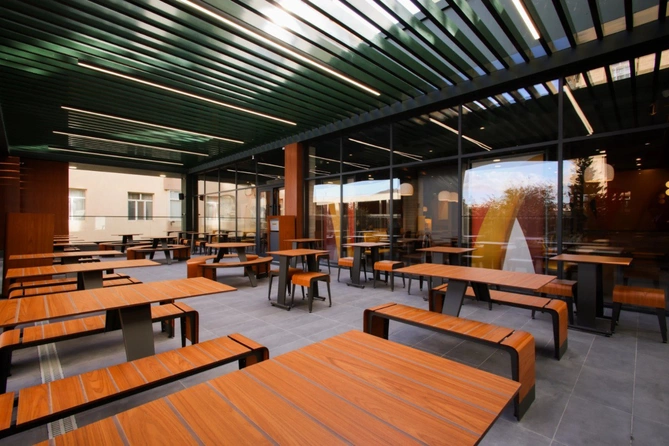 Xırdalanda ilk "McDonald's" restoranının açılışı olub Xırdalanda ilk "McDonald's" restoranının açılışı olub