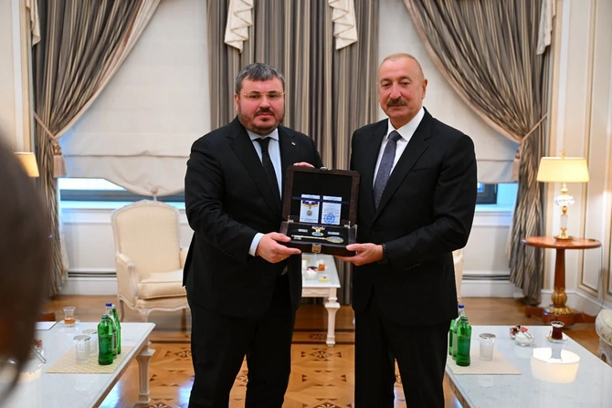 İlham Əliyev Ukraynanın sabiq Prezidenti Viktor Yuşenko ilə görüşüb