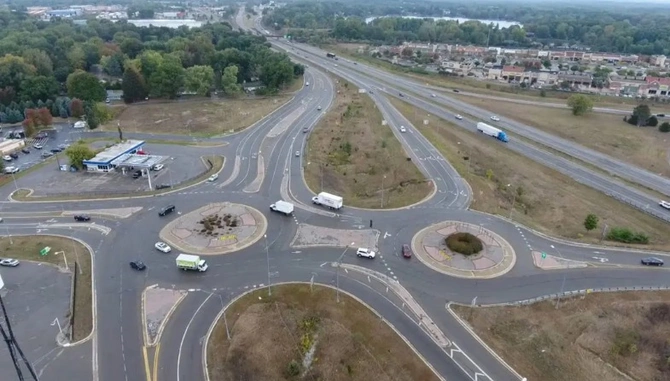 Yollarda tıxac və qəzaların sayını azaldan HƏLL YOLU