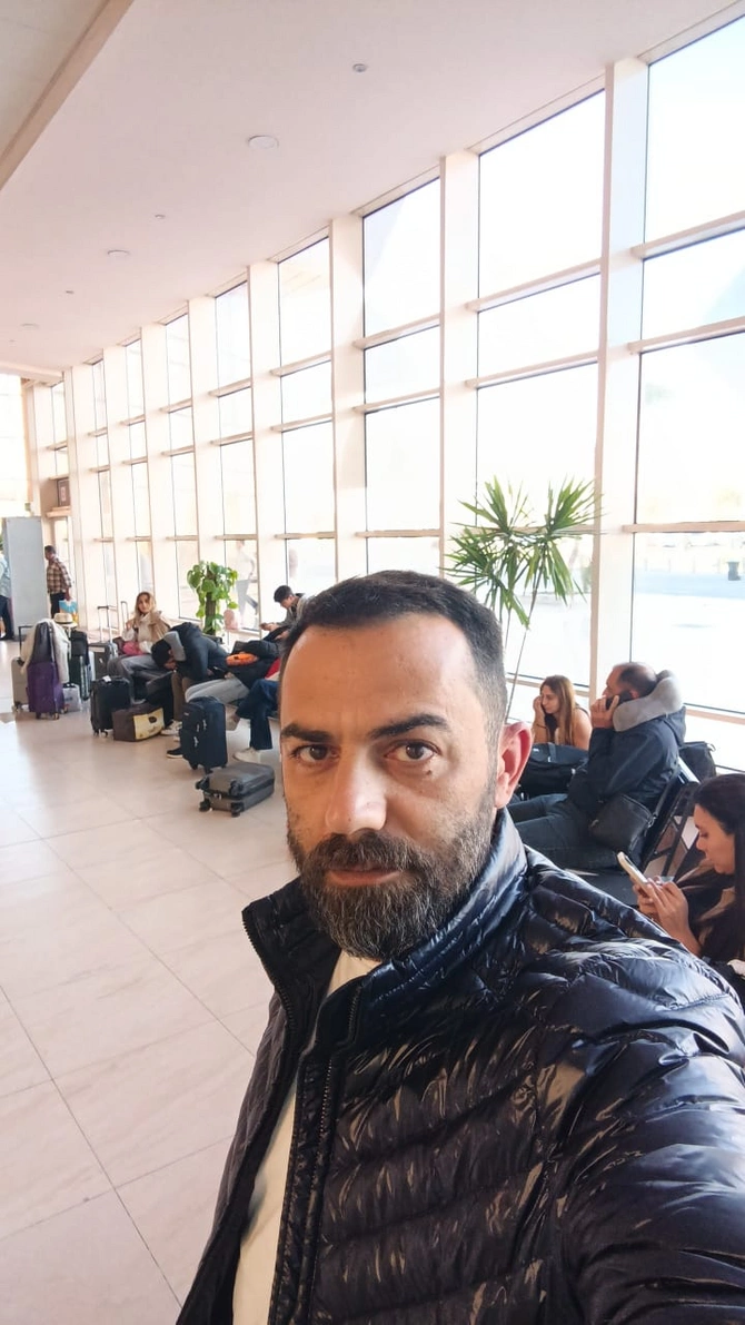 Şirkət azərbaycanlı turistləri aeroportda çarəsiz qoydu - 
