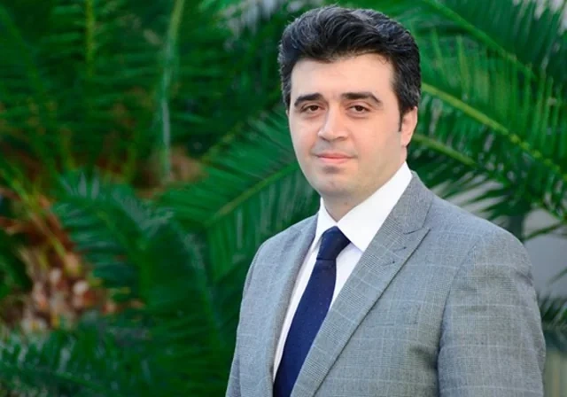 Süni intellekt sürətlə əmək bazarına daxil olur - Hansı peşələr sıradan çıxacaq?