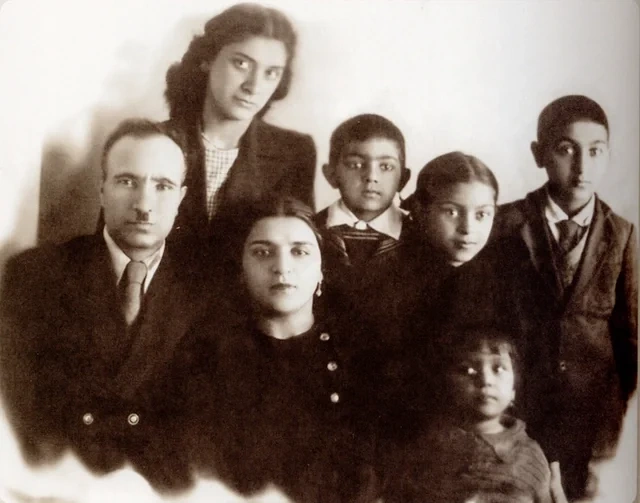 Сегодня исполняется 118 лет со дня рождения выдающегося писателя и ученого Мир Джалала Пашаева