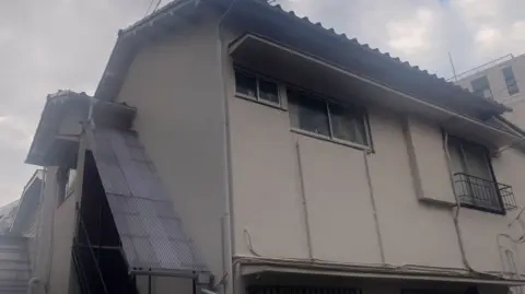 Yaponiyalı qadın 4 ildir evində ruhla yaşadığını deyir: Kirayə haqqı da ucuzdur