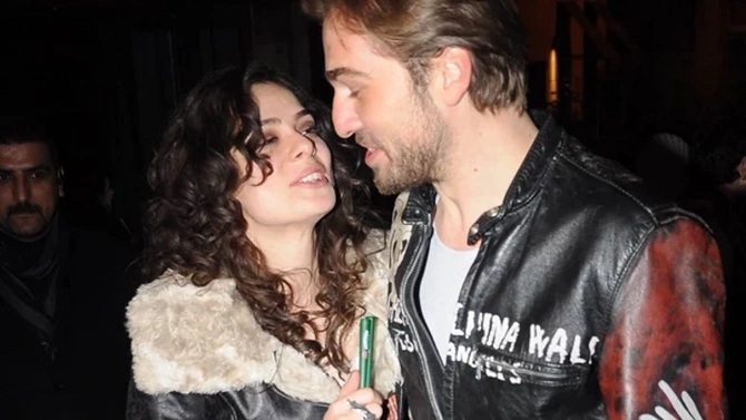 7, 11, 18 il sevgili olub EVLƏNMƏYƏN MƏŞHURLAR - SİYAHI