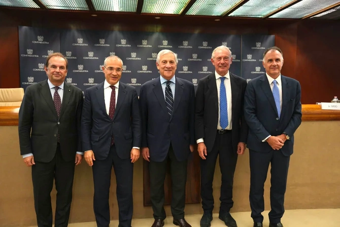 Azərbaycan və İtaliya kritik əhəmiyyətli xammal üzrə birgə bəyannamə imzalayıblar