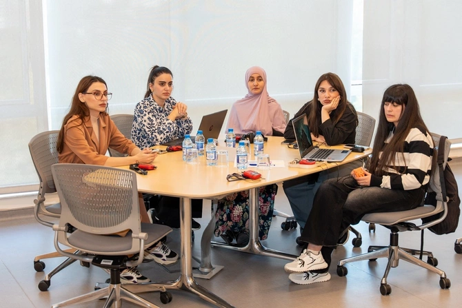 MEDİA "Süni intellektin mediada tətbiqi" mövzusunda seminar keçirib MEDİA "Süni intellektin mediada tətbiqi" mövzusunda seminar keçirib