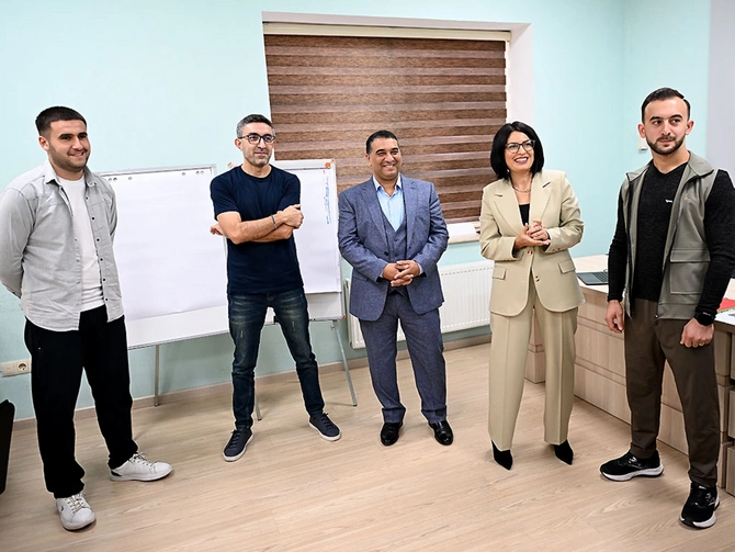 AFFA-da "Futbolda Uşaqların Hüquqlarının Qorunması" mövzusunda seminar təşkil olunub AFFA-da "Futbolda Uşaqların Hüquqlarının Qorunması" mövzusunda seminar təşkil olunub