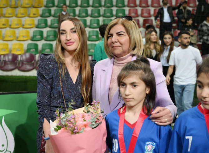 Leyla Əliyevanın təşəbbüsü ilə uşaq evlərinin komandaları arasında növbəti minifutbol turniri təşkil olunub Leyla Əliyevanın təşəbbüsü ilə uşaq evlərinin komandaları arasında növbəti minifutbol turniri təşkil olunub