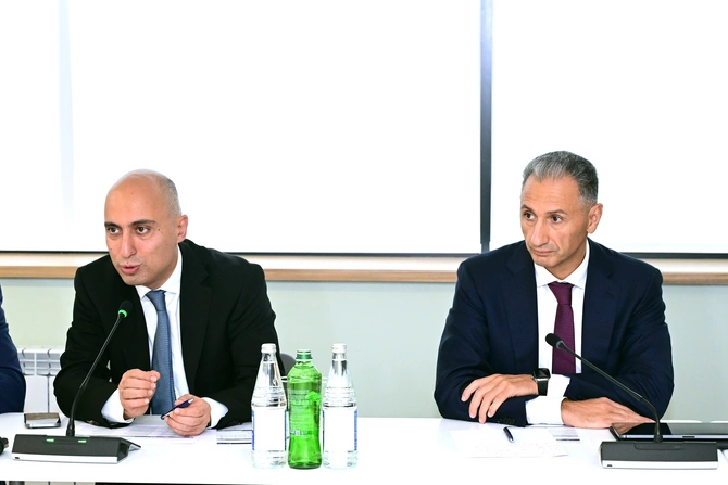 AZSET proqramının ilk tələbələri ilə görüş keçirilib