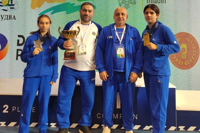 Azərbaycan boksçuları Avropa çempionatını 8 medalla başa vurub Azərbaycan boksçuları Avropa çempionatını 8 medalla başa vurub