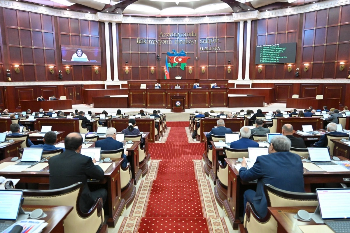 В Милли Меджлисе началось обсуждение пакета бюджета на 2025 год В Милли Меджлисе началось обсуждение пакета бюджета на 2025 год