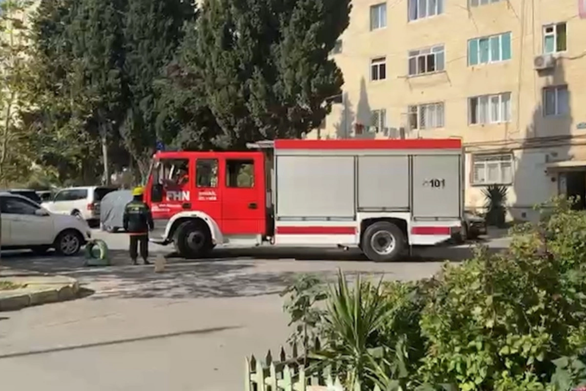 Badamdarda yaşayış binasında partlayışda xəsarət alan şəxsin vəziyyəti ağırdır