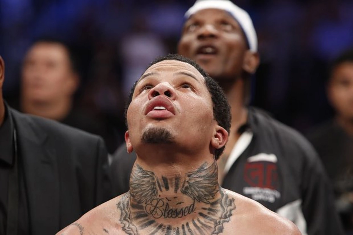 World boxing champion arrested for beating the mother of his children