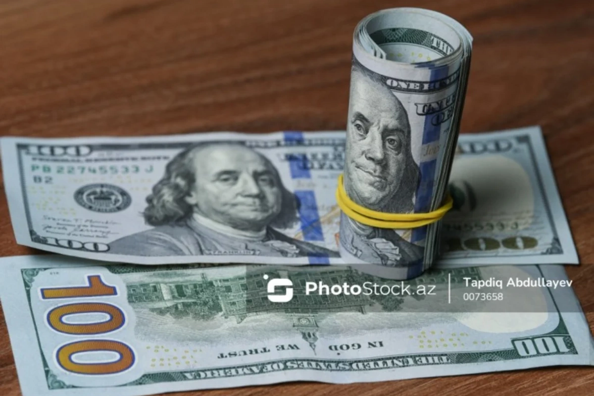 Dolların şah dövrü bitdi: Devalvasiya qorxusu arxada qalır - Manatın mövqeyi güclənir