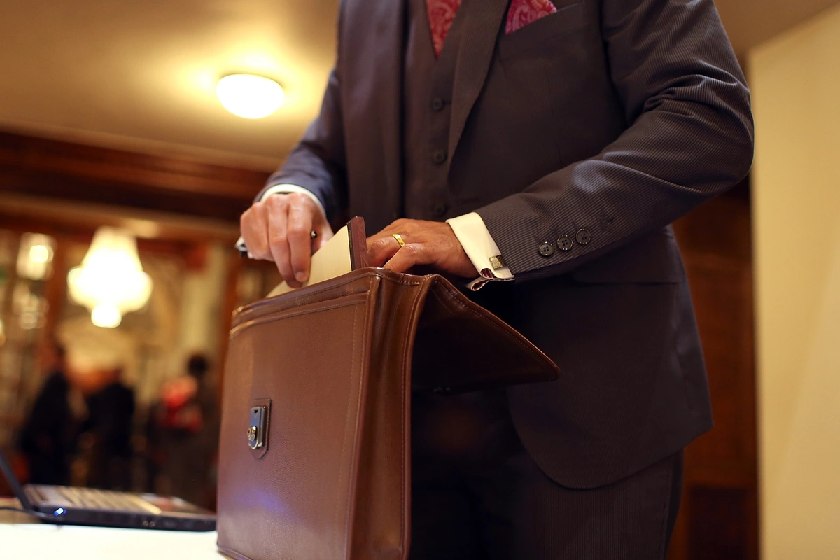 Təhsil sektorunun müdiri vəzifəsindən azad edildi