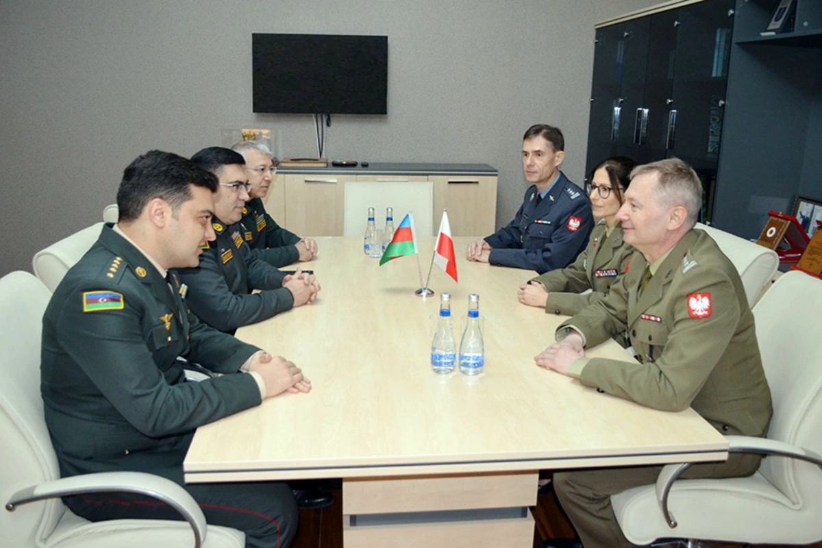 Azərbaycan və Polşa arasında hərbi tibb sahəsində əməkdaşlıq məsələləri müzakirə olunub