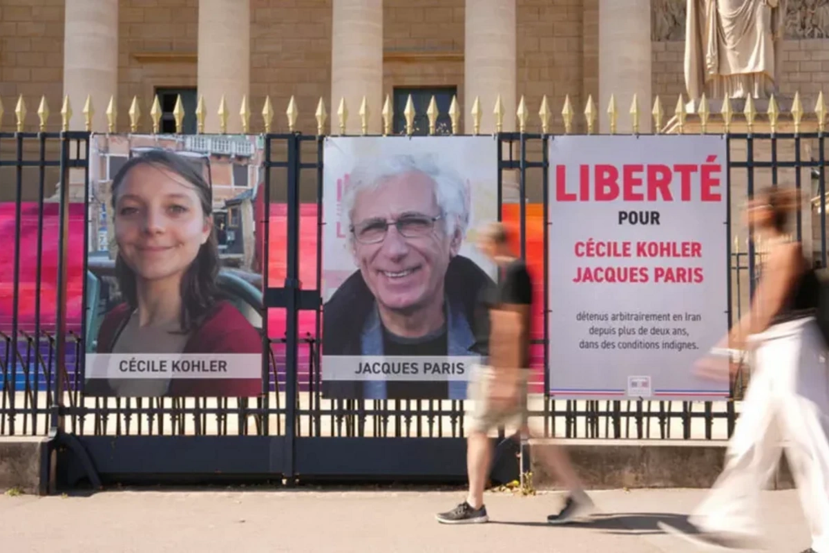 İranda həbsdə olan Fransa vətəndaşları vətənlərinə qayıdırlar