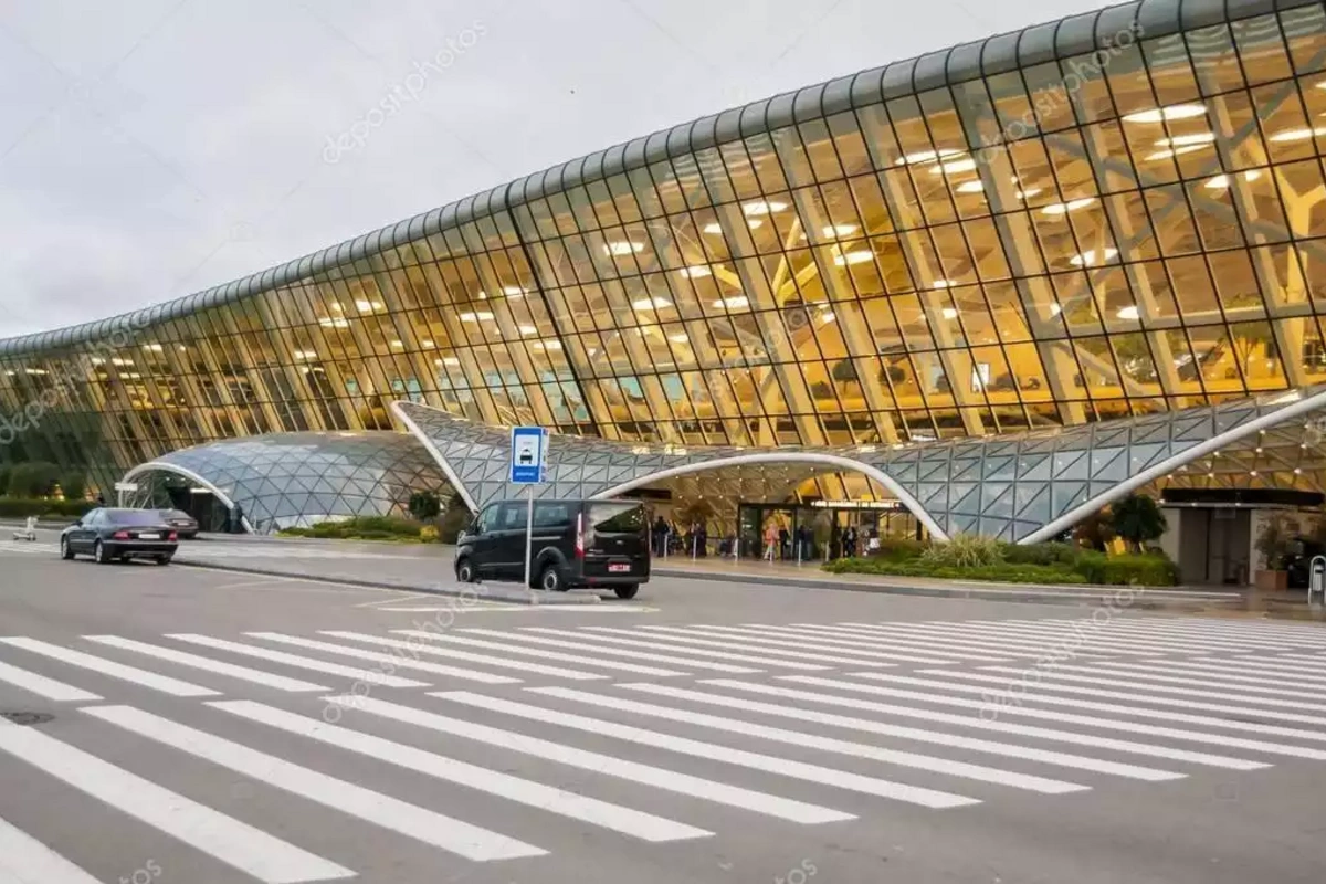 Hong Kong-London flight made an emergency landing at Baku airport