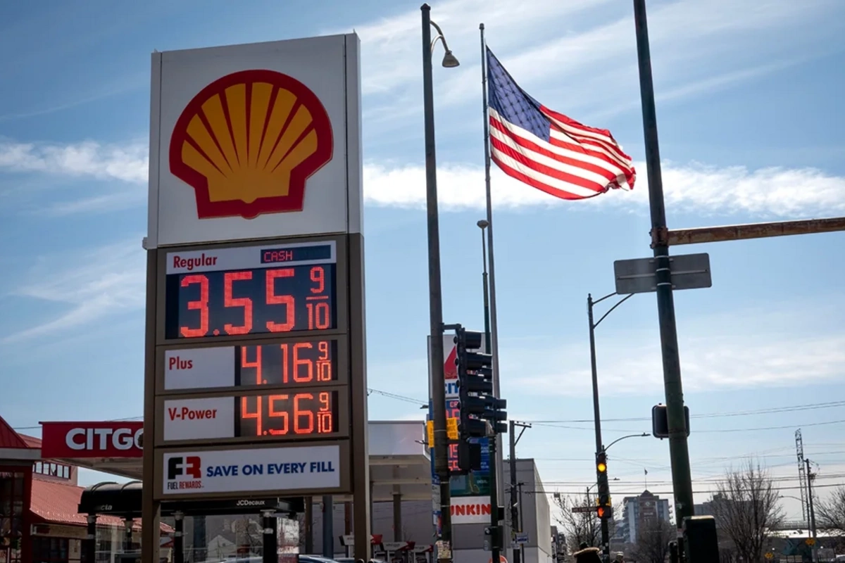 Benzinin qiymət artımı amerikalıları elektromobillərlə daha çox maraqlanmağa məcbur edir