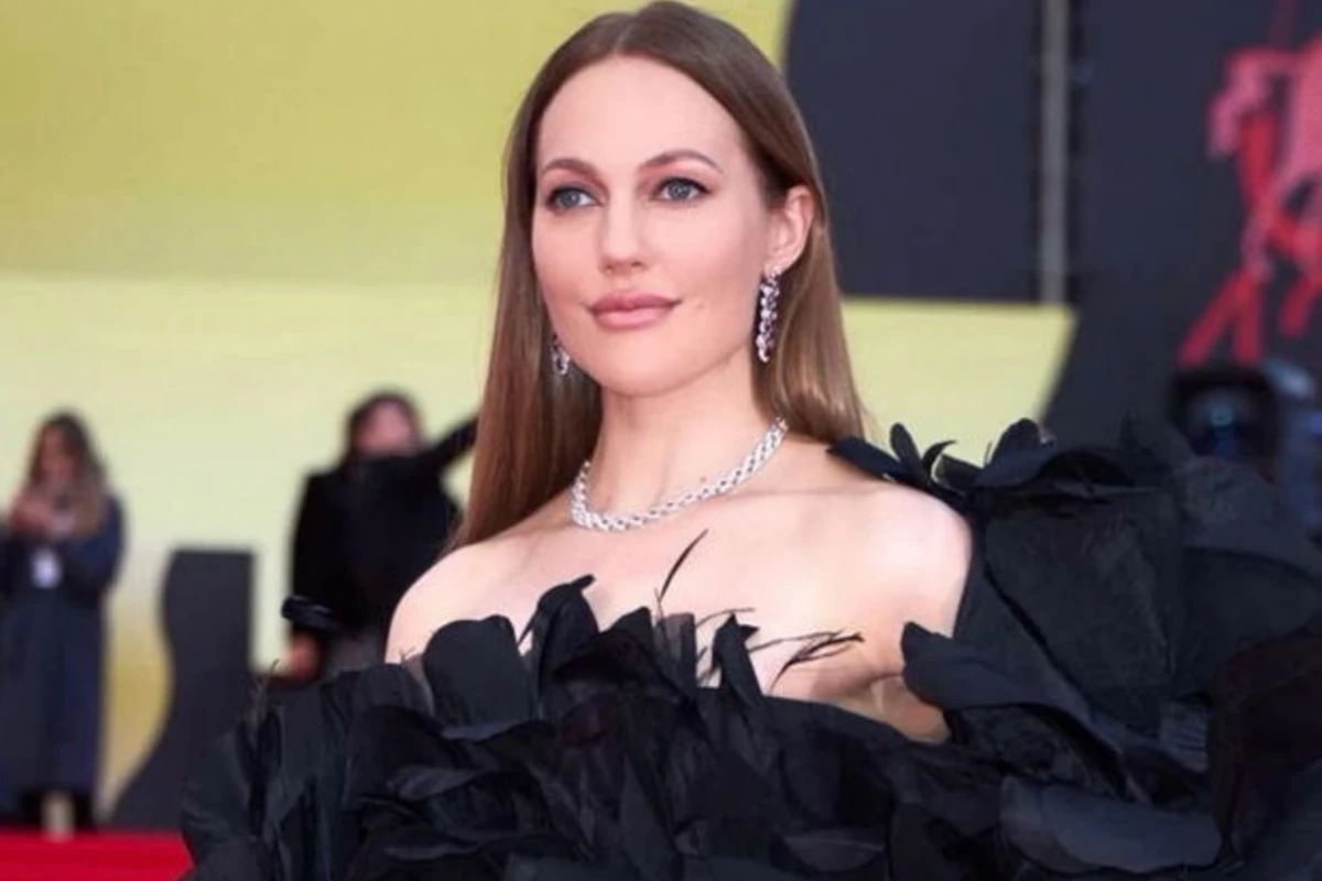 Meryem Üzerli vəfat edən şəxsləri makiyaj edirmiş