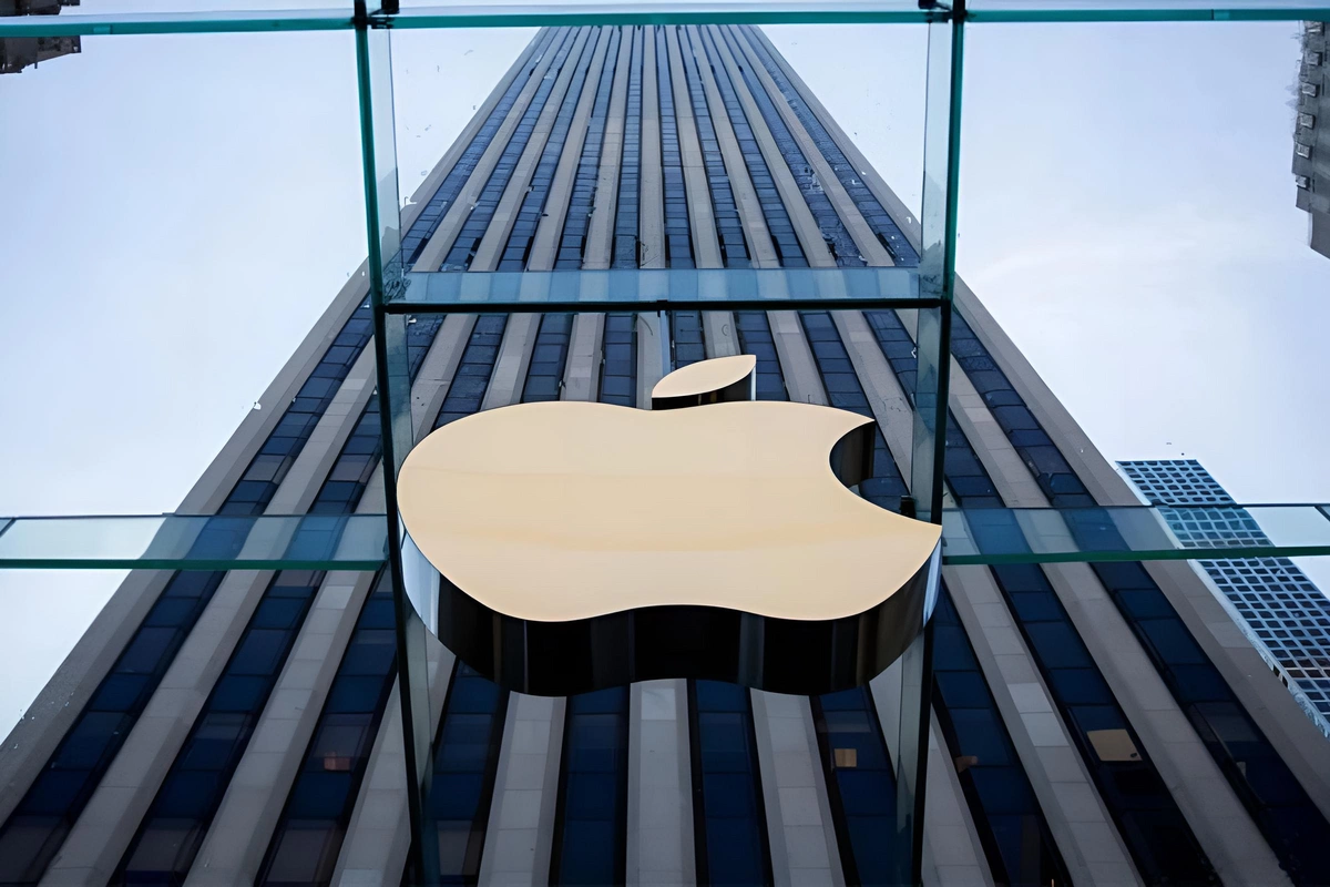 Apple Sirini süni intellektli çat-bota çevirir