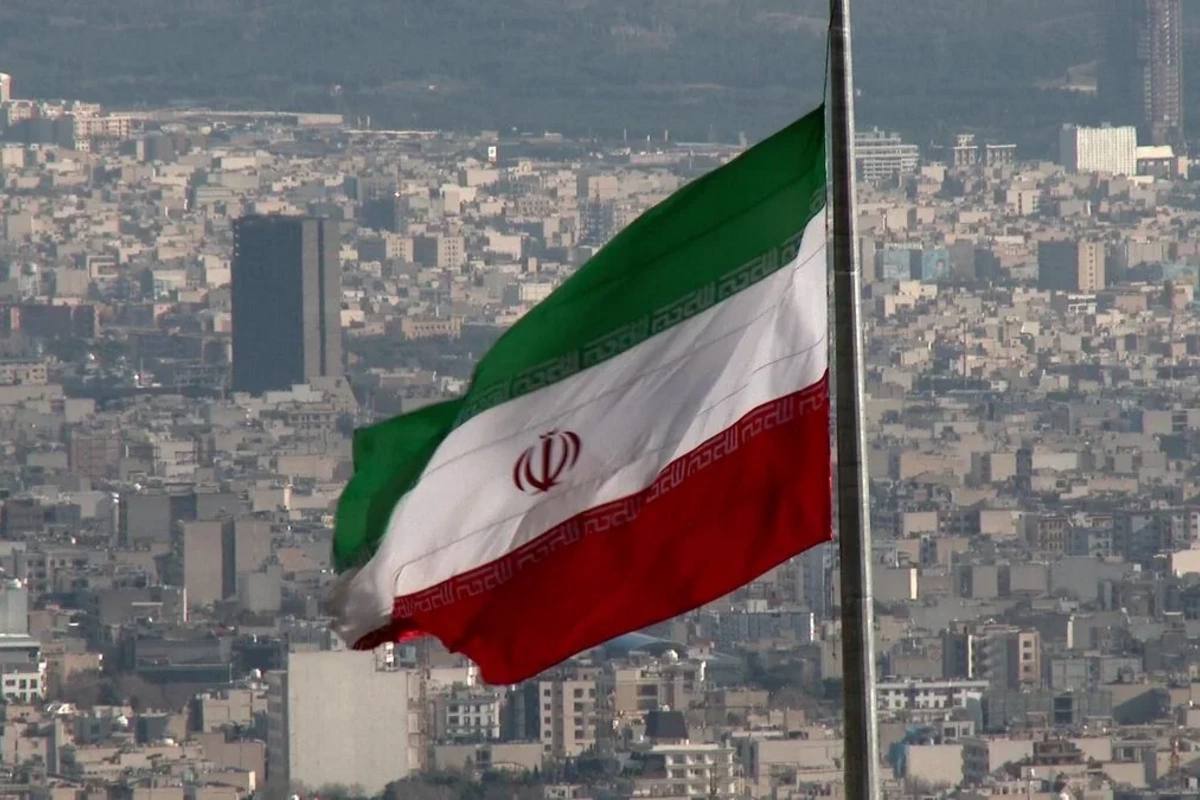 Media: Iran is dragging out negotiations due to pressure from the IRGC