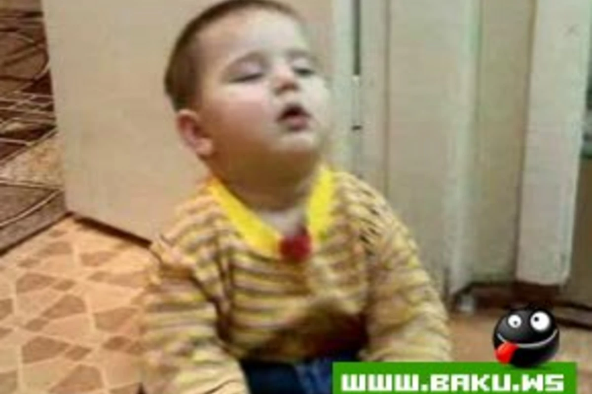 Balashka yatıb :)