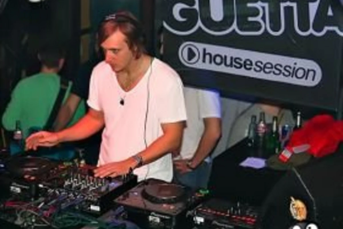 David Guetta & Steve Angelo - Baby When The Light