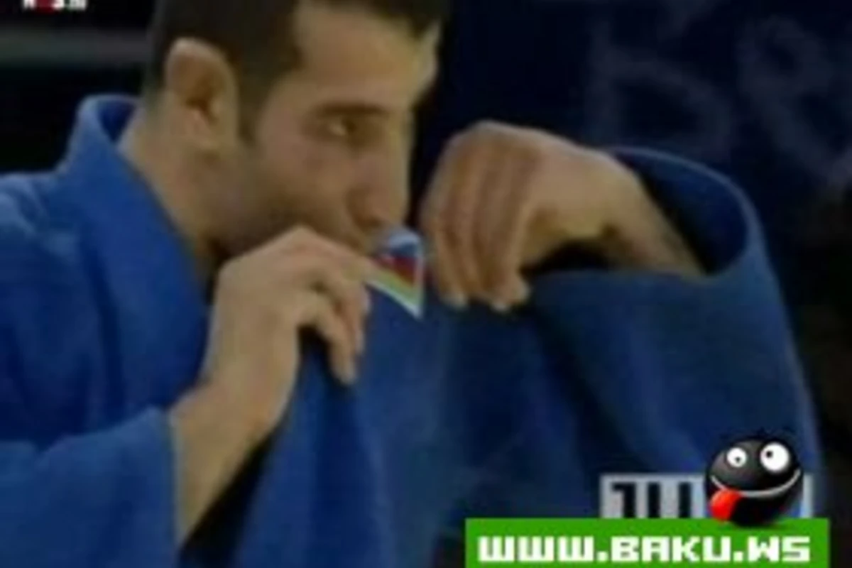 Elnur Memmedli (Final qarshilashmasi)