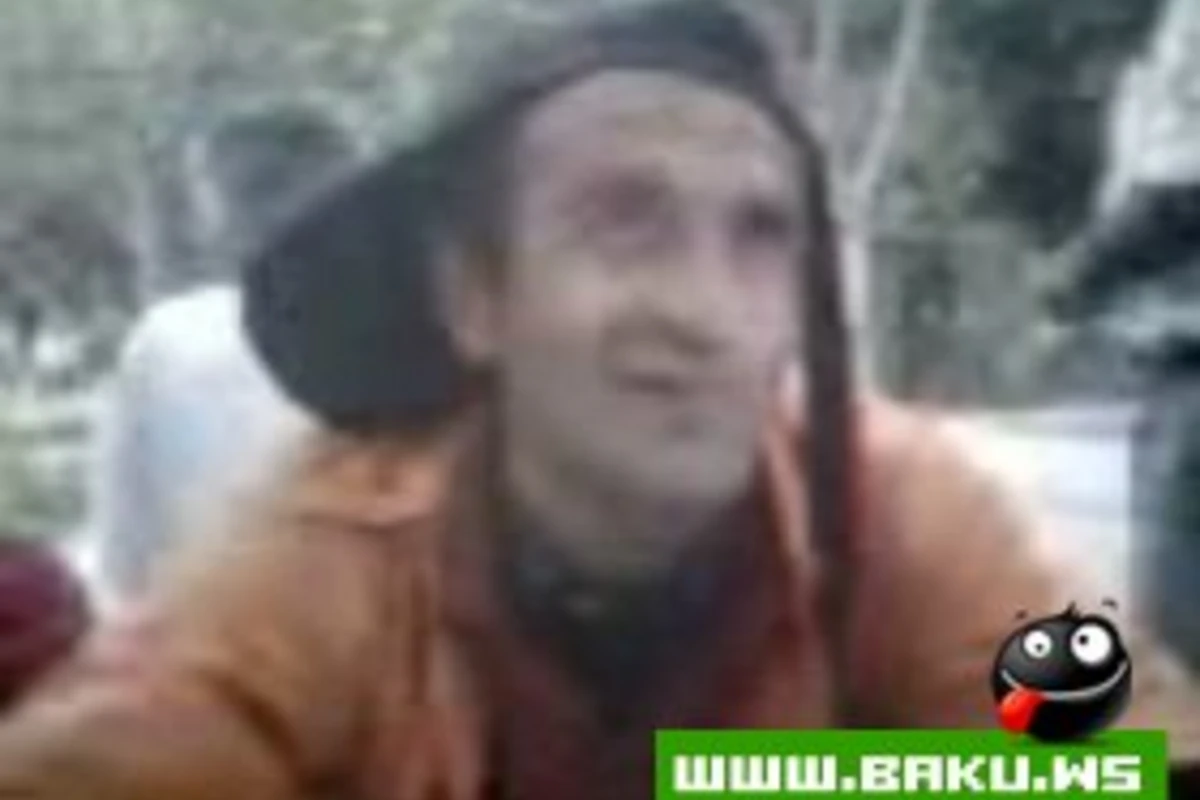 Satirik Mahni
