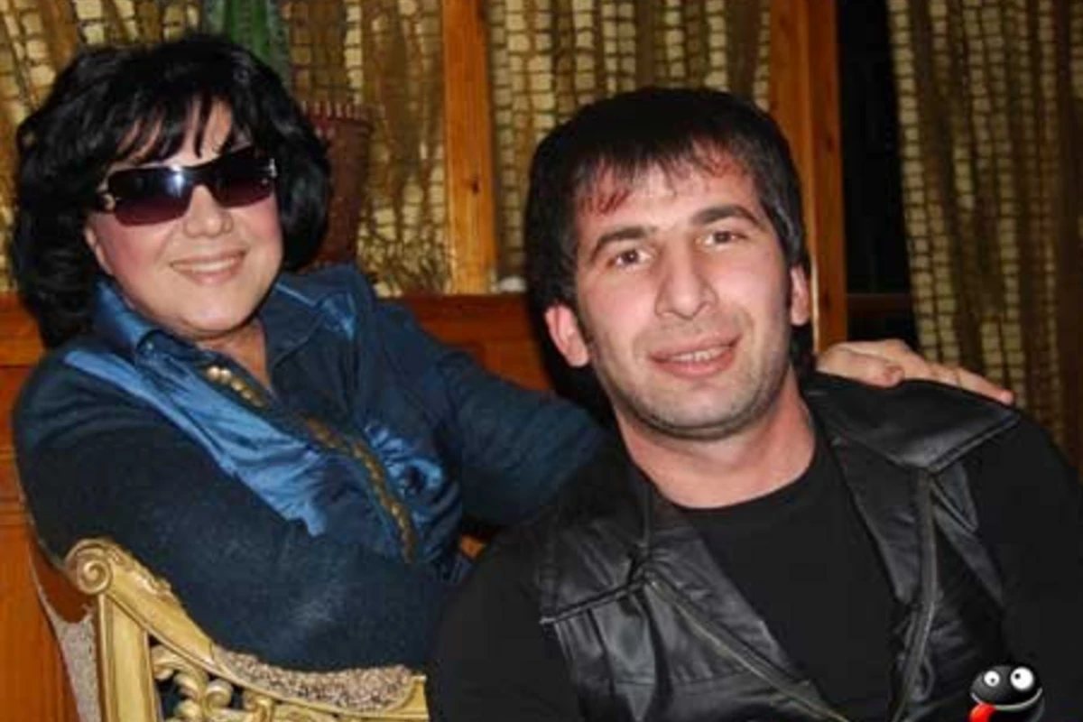 Ramaş & Flora Kerimova - Ey Dunya