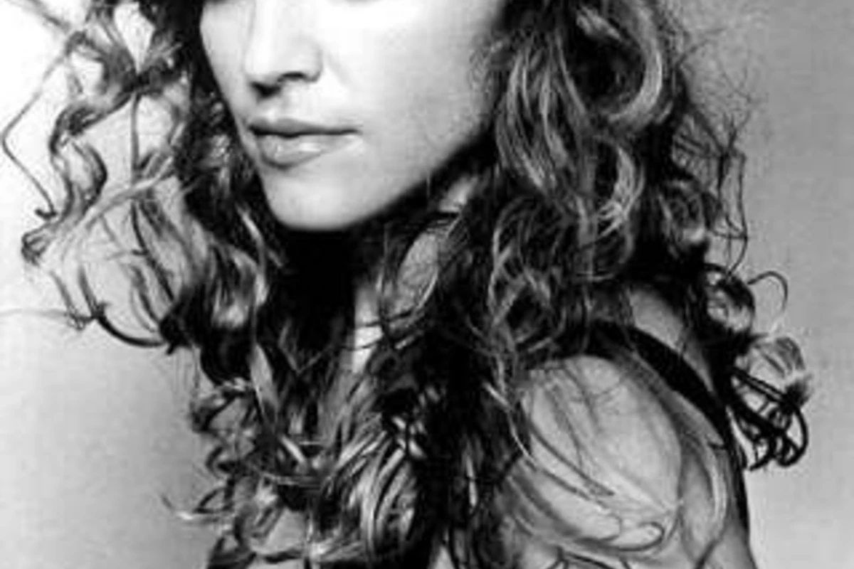 Madonna - Miles Away