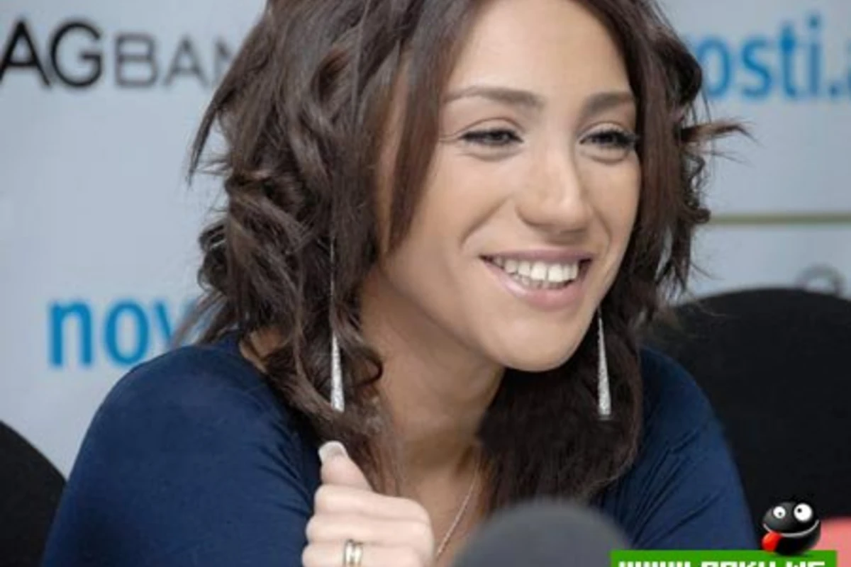 Misilsiz  Roya Ayxan  (5 Foto)