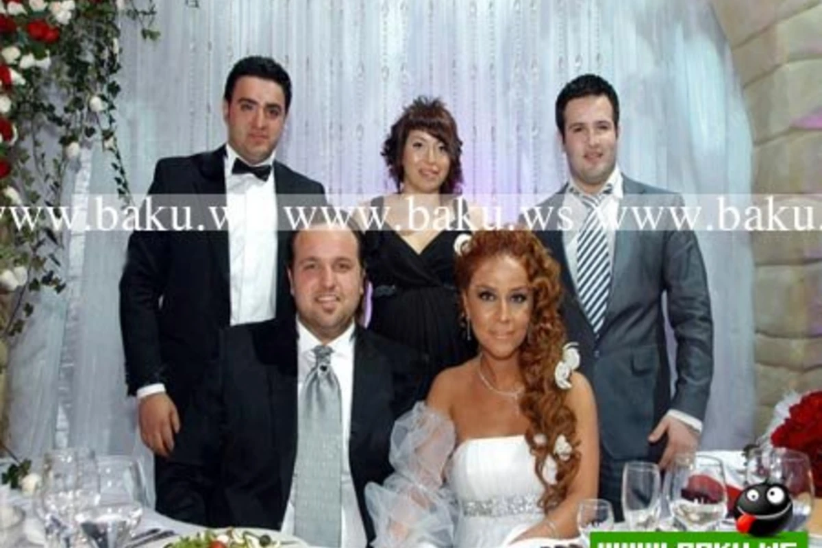İradənin toyunda yemədiyi üçün pul yazdırmayan müğənni kimdir?!
