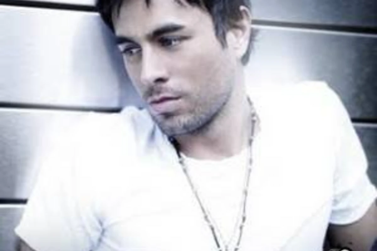Enrique Iglesias - Baila Senorita
