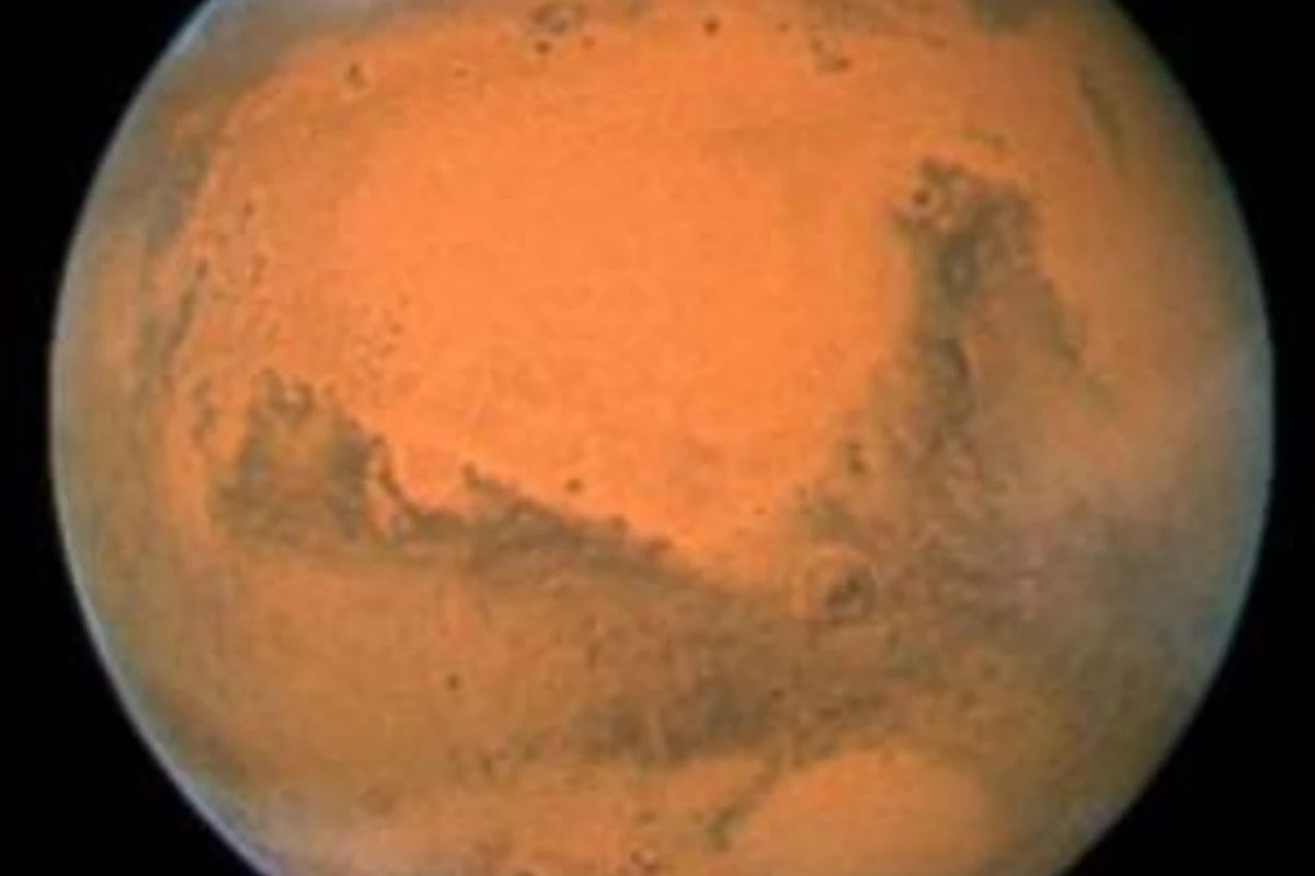 Mars planetində canlı aləm?