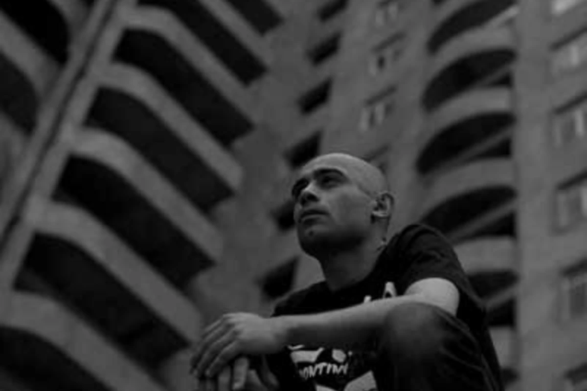 Uran ft. Azərin – İçimdə Ağrım (Remix, Produced by Masta TEK)