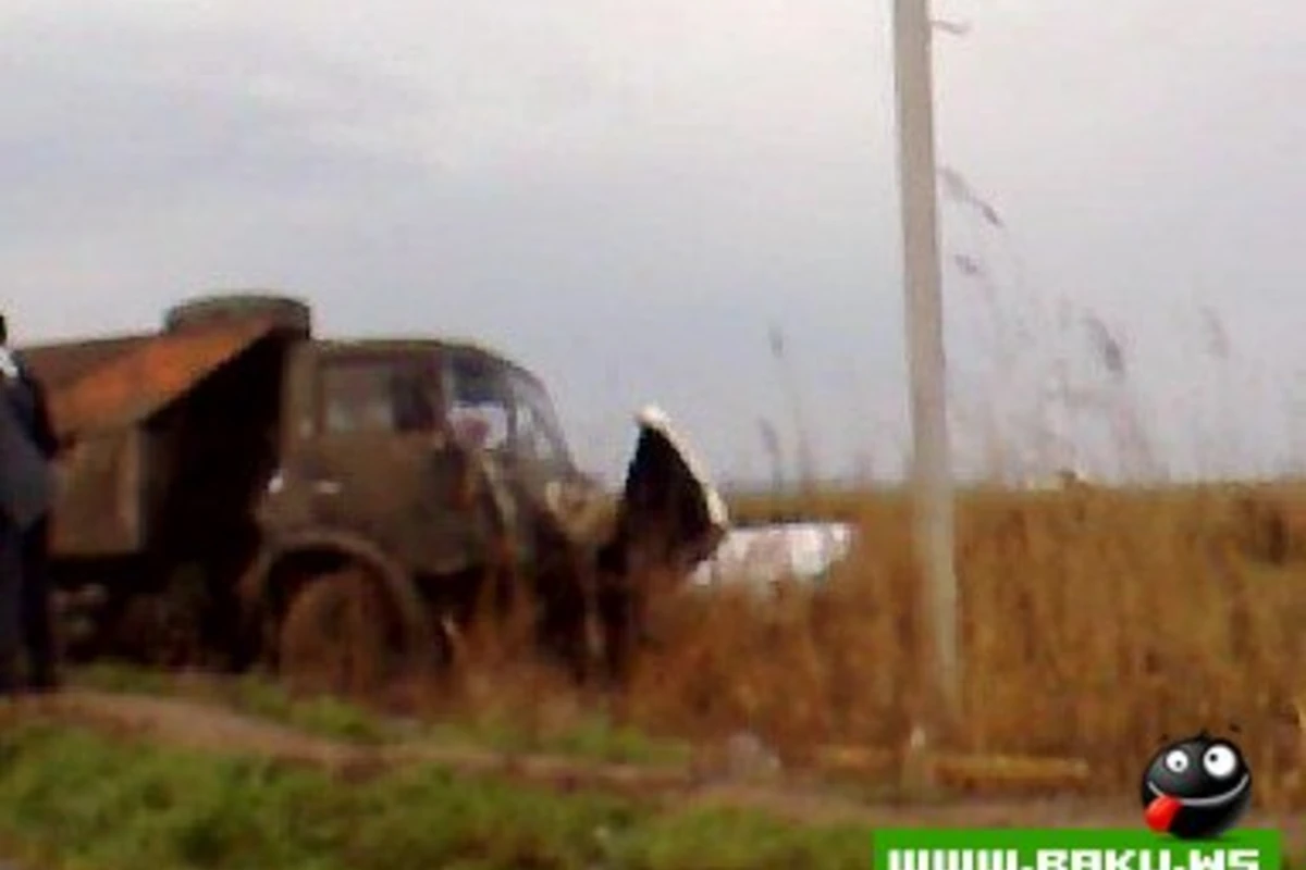 Bakıda ağır yol qəzası: 1 ölü, yaralılar var - VIDEO