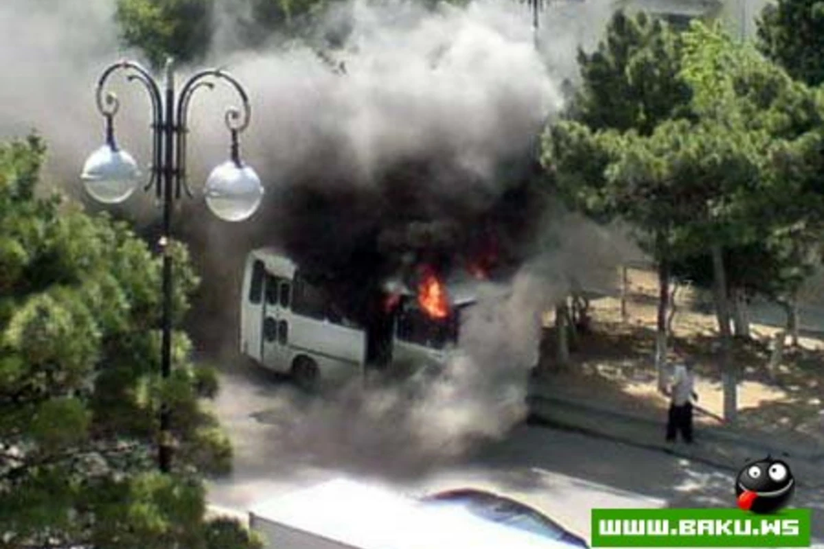 Bakıda Avtobus Partladı ! ŞOK VİDEO