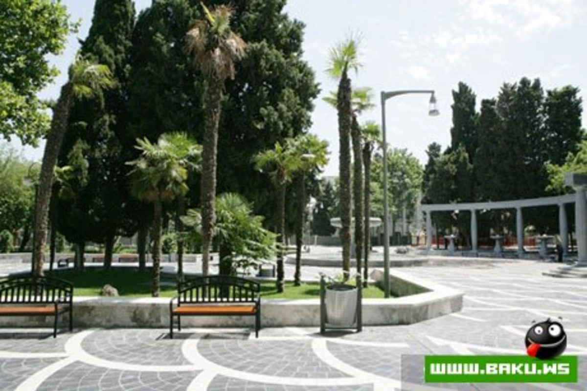 Yenilənmiş Fəvvarələr bağı