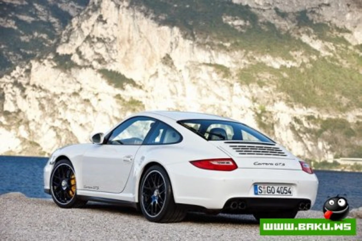 Porsche 911 Carrera GTS