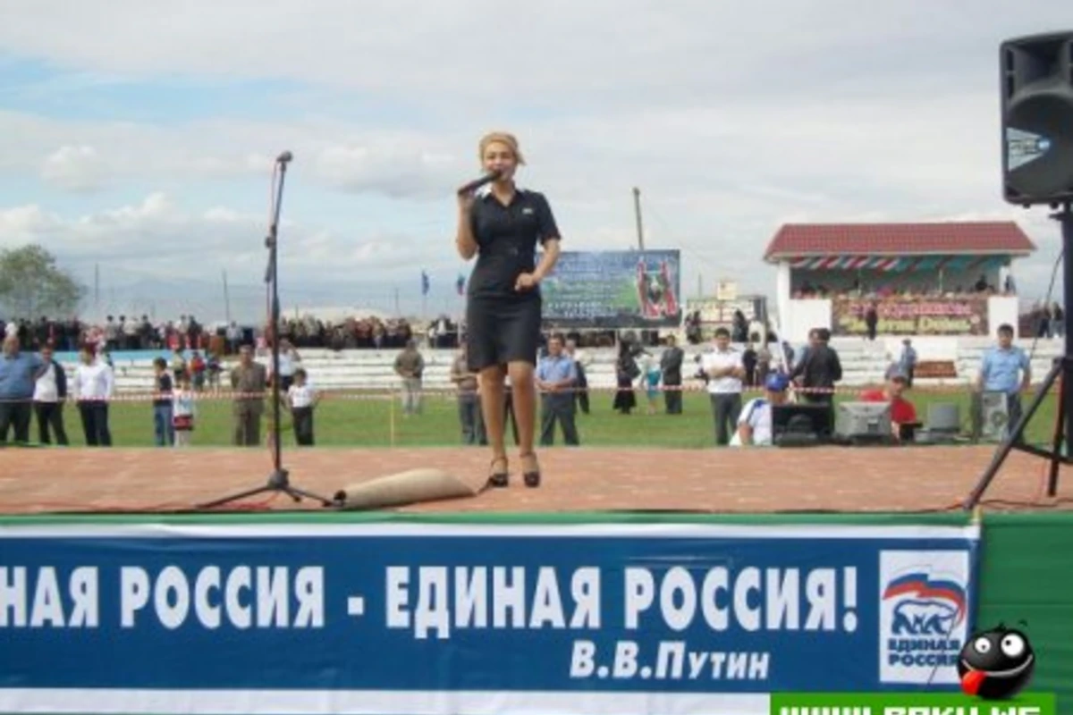 Нура Сури приняла участие в празднике «Золотая осень» в Дербенте - ФОТО