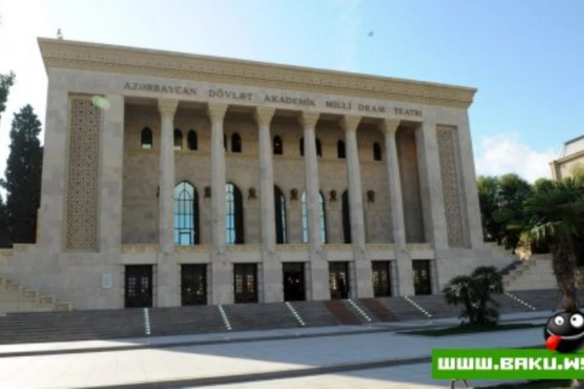 İlham Əliyev Azərbaycan Dövlət Akademik Milli Dram Teatrının binasının açılışında iştirak etmişdir