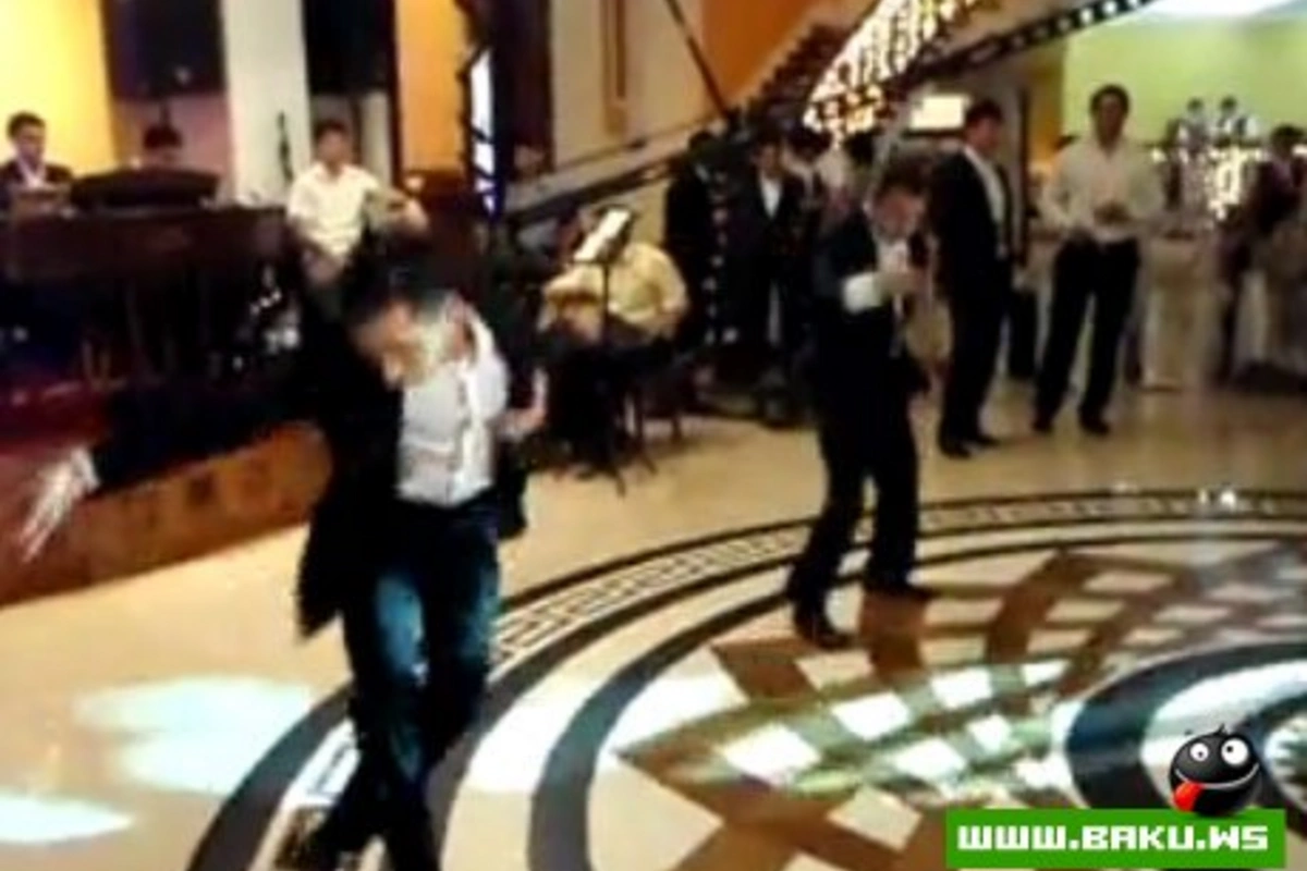 Azəri Michael Jackson - by Farid&Tural