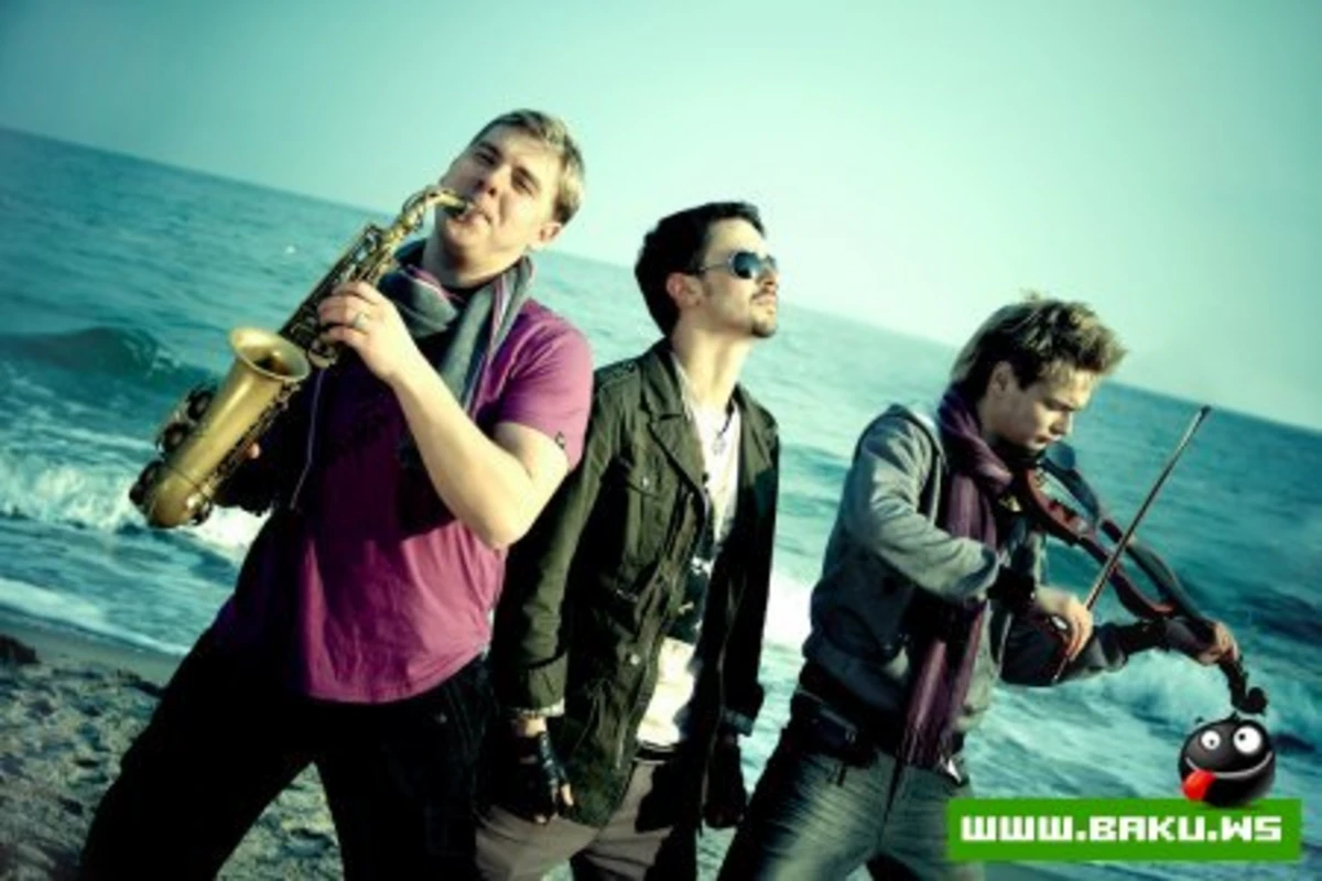 Sunstroke Project - Walking In The Rain