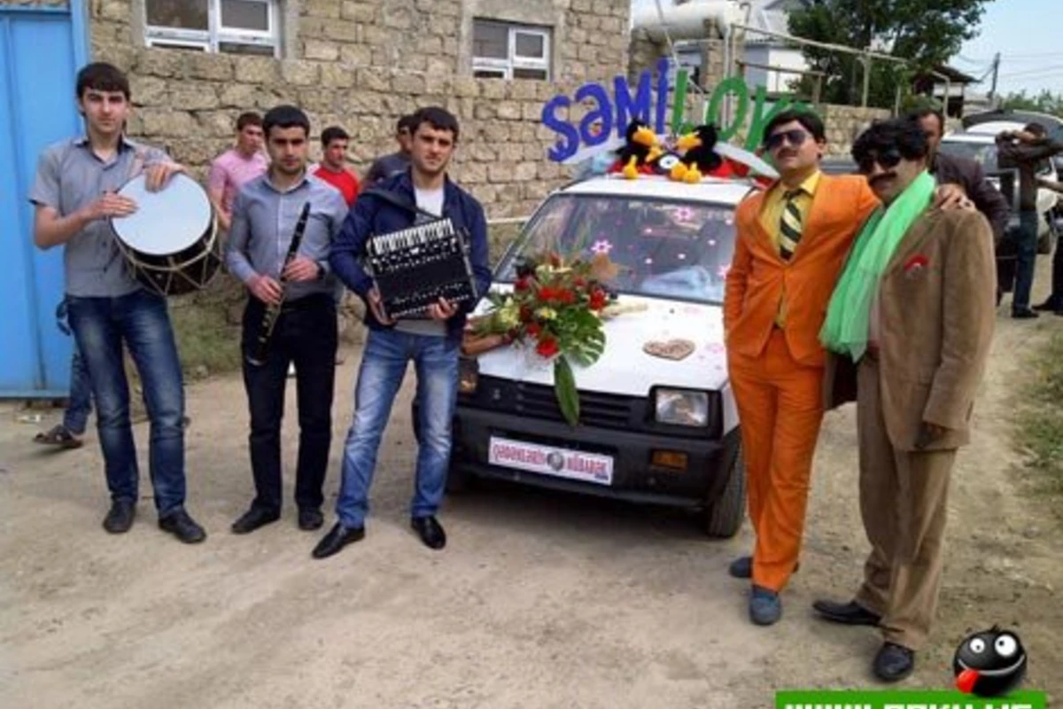 Bozbash Pictures - Elçilikdə