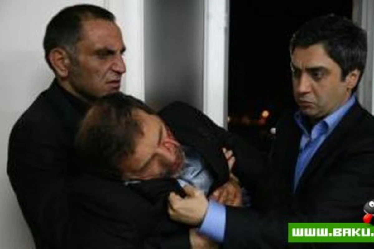 Kurtlar Vadisi Pusu - Sezon Finalı (video)