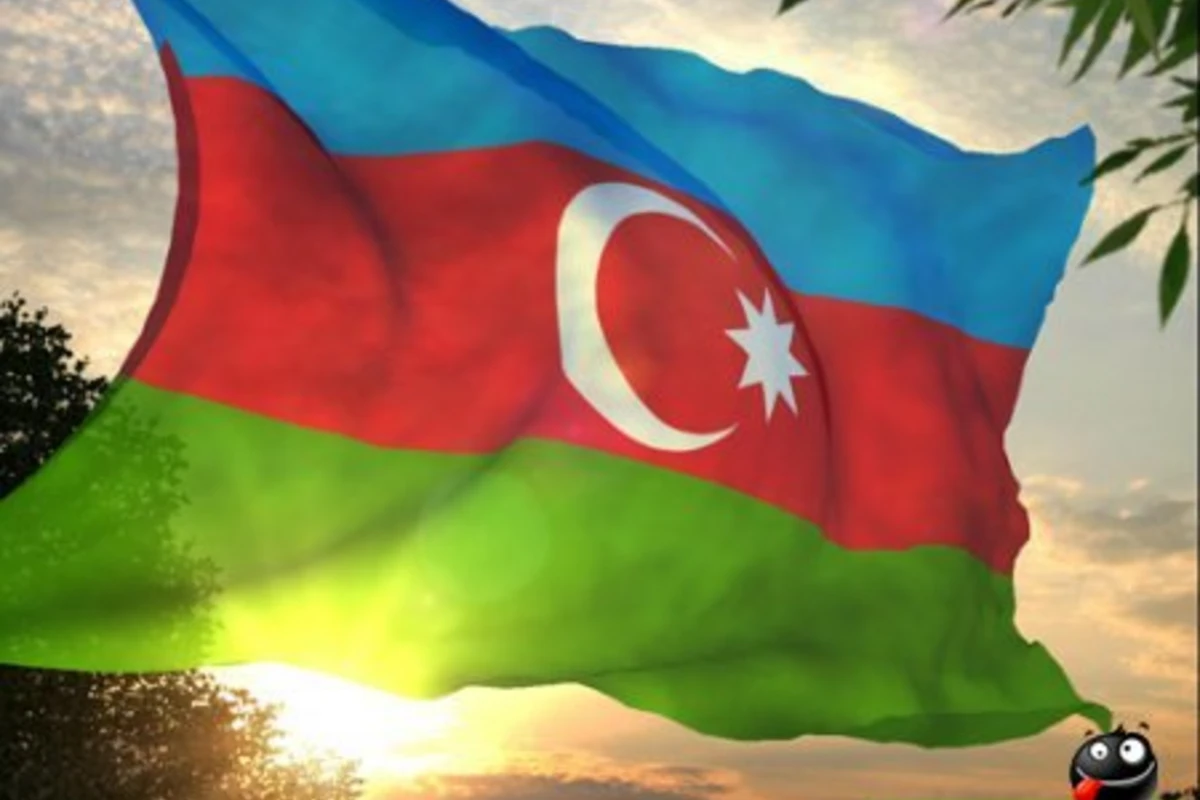 Гимн АЗЕРБАЙДЖАНА в исполнении Американца !