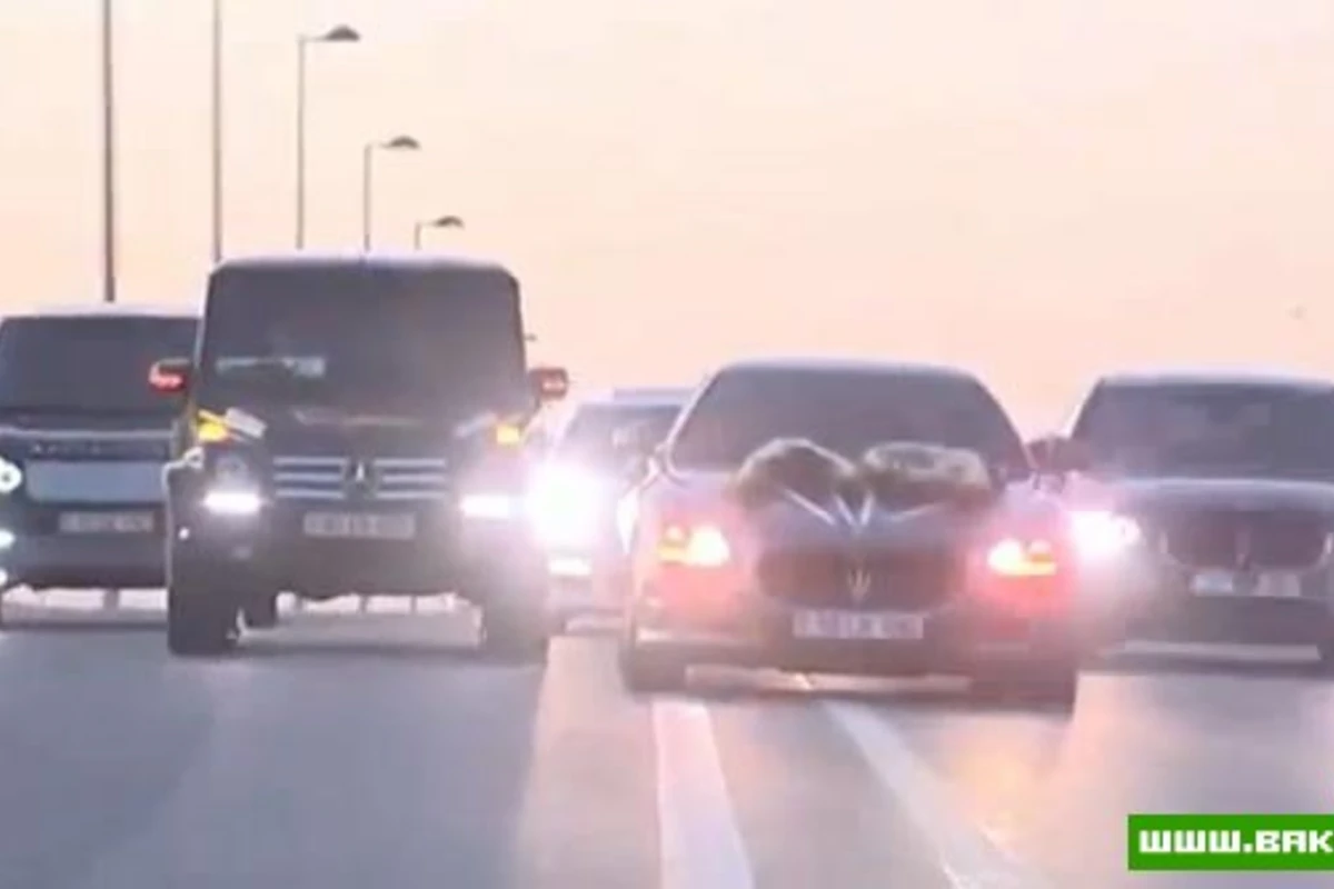 Azərbaycan da Ən bahalı toy karvanı (video)